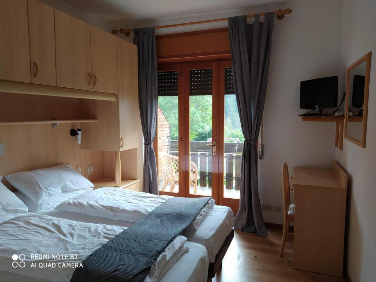 Sporting Hotel Club Pelos Εξωτερικό φωτογραφία